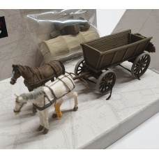 387285 Painted Wagon with load/Tarpaulin (OO/HO Scale 1/87th)