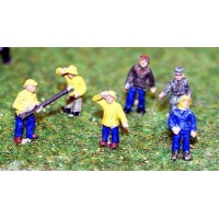 A107 6 Trawlermen/Fisherman Figures Unpainted Kit N Scale 1:148