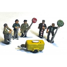 A150 Road Repair Crew & Compressor & Decals (N Scale 1/148th) Unpainted Kit.