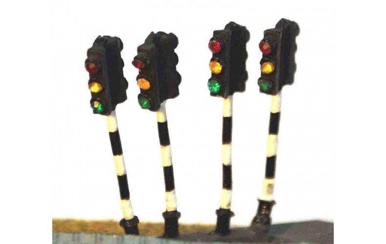 A16 4 Traffic lights - double head Unpainted Kit N Scale 1:148