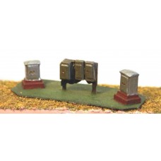 Painted Pillar Boxes x 2 F1 N Scale 1/148th - Langley A12P 