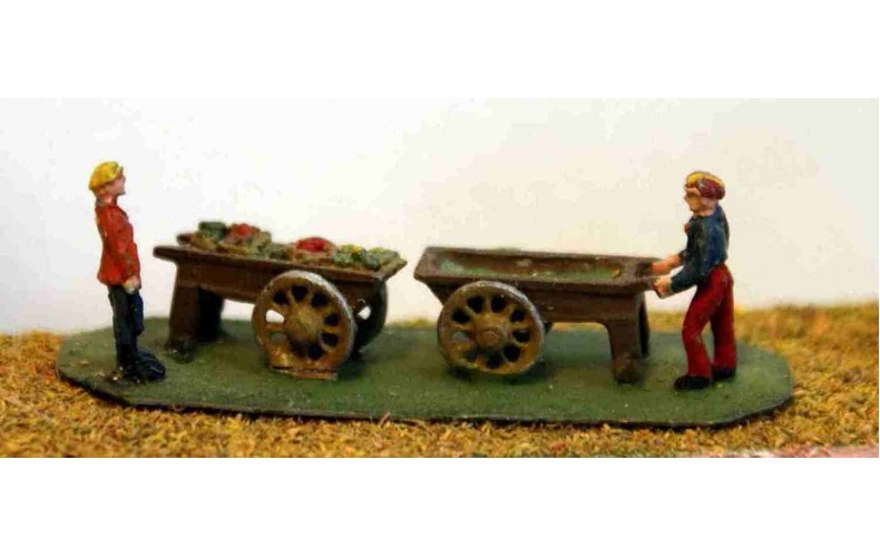 A42 2 Costermongers & barrows  Unpainted Kit N Scale 1:148