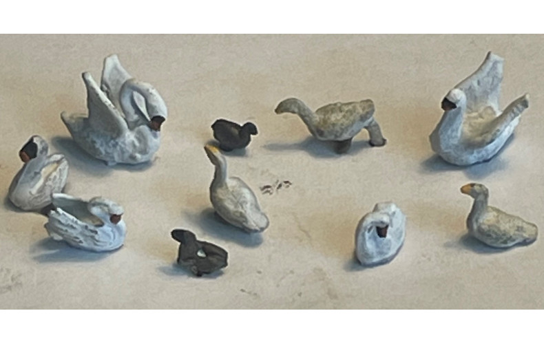 A61ap Painted Waterfowl 10 x Ass Swans, Geese & Ducks Unpainted Kit ( N Scale 1.148th)