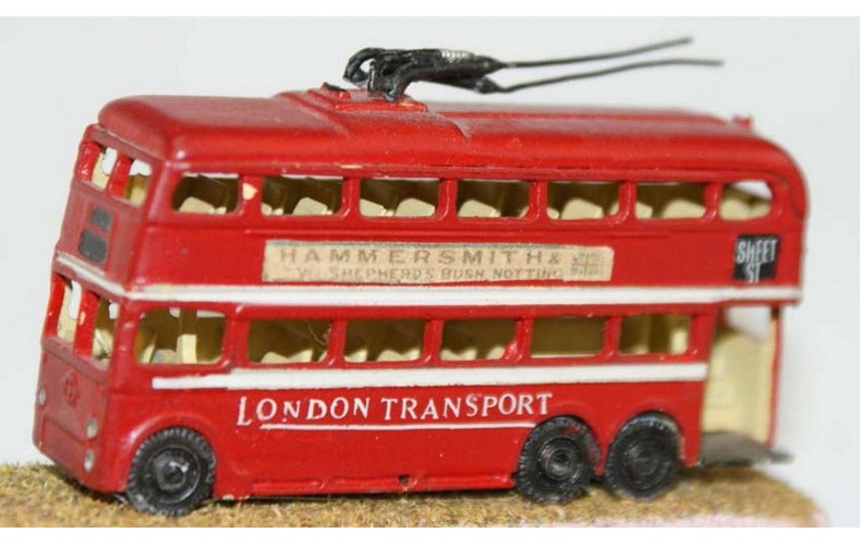 E11 Newcastle/London Q1 trolley bus 52-59 Unpainted Kit N Scale 1:148 