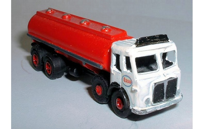 E37 AEC 8 wheel Bulk Tanker Unpainted Kit N Scale 1:148 