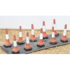 F112 10 Road Traffic cones F112 Unpainted Kit OO Scale 1:76