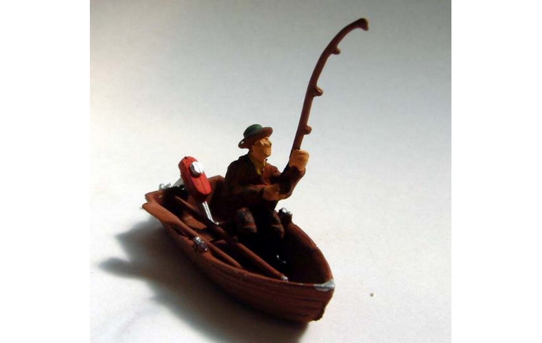 F136p Painted 8ft Rowing Boat and Fisherman OO 1:76 Scale Model Kit