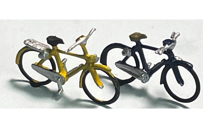F203ap Painted 2 x Bicycles 1950s (OO Scale 1/76th)