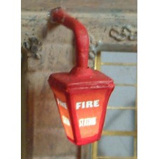 F224 Illuminated Kit 'Fire Station' Wall lamp Unpainted Kit OO Scale 1:76