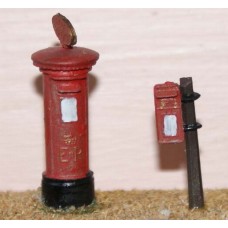 F24b 2 x E.R. Pillar Boxes F24b Unpainted Kit OO Scale 1:76