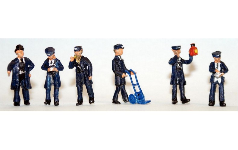 F263p Painted 6 x Station Figures OO 1:76 Scale Model Kit