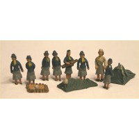 F313 Girl Guides in Camp (OO Scale 1/76th)
