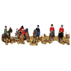 F34 Hunt Scene-horses,riders,hounds etc. Unpainted OO 1:76 Scale Model Kit