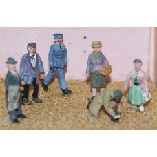F53p Painted 6 Standing Figures set 2 OO 1:76 Scale Model Kit