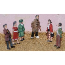 F54 6 x 1950's standing figures - set 3 Unpainted Kit OO Scale 1:76 