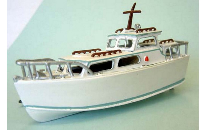 F5e 26ft Cabin Cruiser Waterline Unpainted Kit OO Scale 1:76