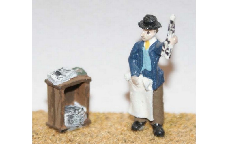 F67 Newspaper Vendor & soapbox Unpainted Kit OO Scale 1:76 