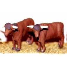 F68ap Painted 2 x Highland Cattle OO Scale 1:76 Painted Model