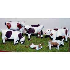 F68b 4 Dexter Cows (3/4 size) and 2 calves Unpainted Kit OO Scale 1:76