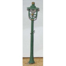 F83b 4 LNWR Station Lamps(Tapered Post) Unpainted Kit OO Scale 1:76