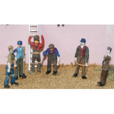 Painted 6 Seated Cricketers waiting to play Langley F35DP OO scale 1/76th 