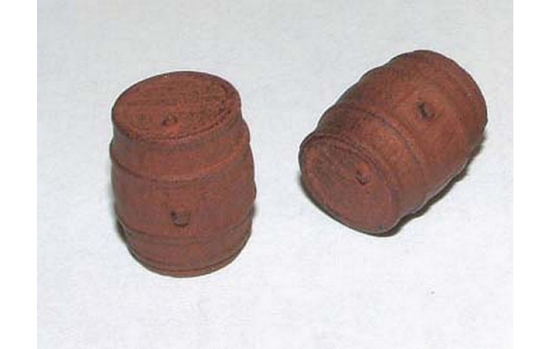 F93p Painted 2 Wooden Barrels Weathered OO Scale 1:76