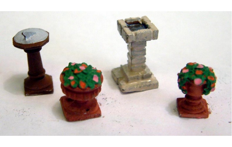 F98p Painted Sundial, bird bath and flower pots/urns OO Scale 1:76
