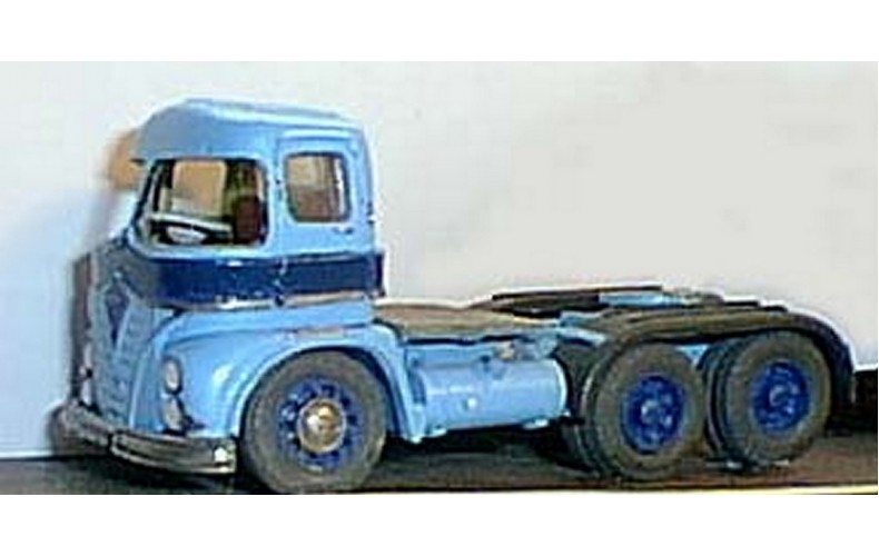 G102 Foden S21 6 wheel tractor unit 1957 Unpainted Kit OO Scale 1:76
