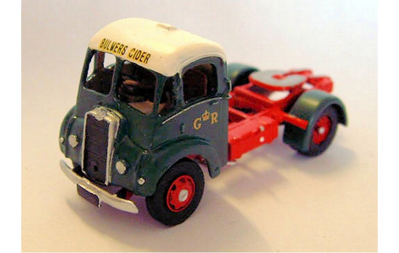 G131 Guy Otter tractor unit 1953 Unpainted Kit OO Scale 1:76