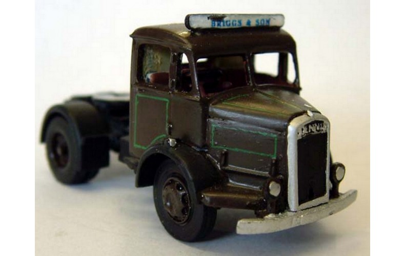 G148 Dennis Horla tractor unit 1950's Unpainted Kit OO Scale 1:76
