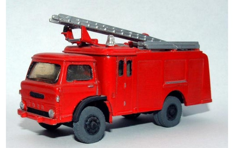 G150 Ford D-HCB Angus Fire Engine 1967 Unpainted Kit OO Scale 1:76