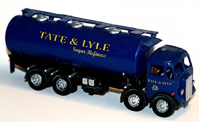 G52p Painted AEC Mammoth Major bulk tanker 1947 OO Scale 1:76