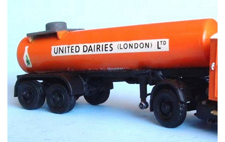 G63 Chemical tanker trailer 1950's Unpainted Kit OO Scale 1:76
