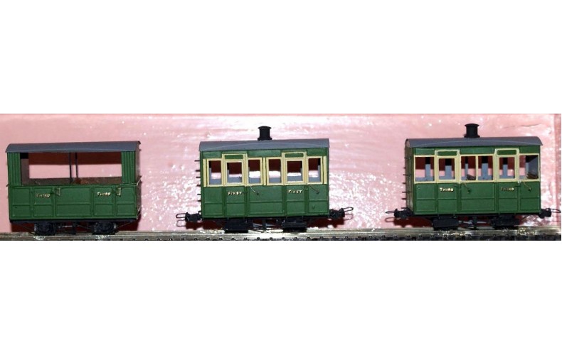 K10 Glyn Valley Coaches Set of 3 (1x1st, 2 x 3rd) (O scale 1/43rd)