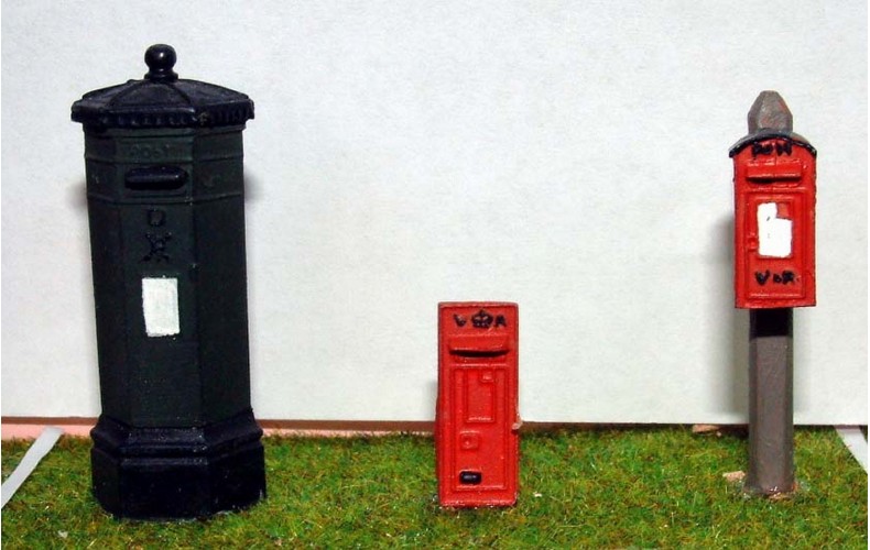 L1 Victorian Pillar Boxes - 3 assorted Unpainted Kit O Scale 1:43