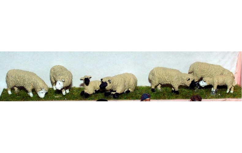 L20 Assorted Sheep & Lambs Unpainted Kit O Scale 1:43