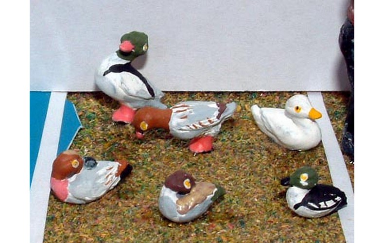 L27 6 Assorted Ducks Unpainted Kit O Scale 1:43