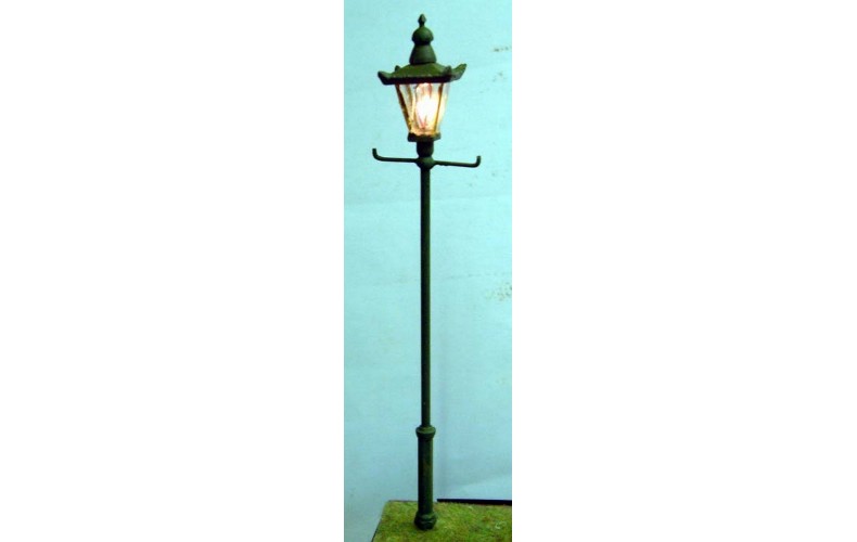 L37 Street lamp sq globe Vari height (work kit)  Unpainted Kit O Scale 1:43