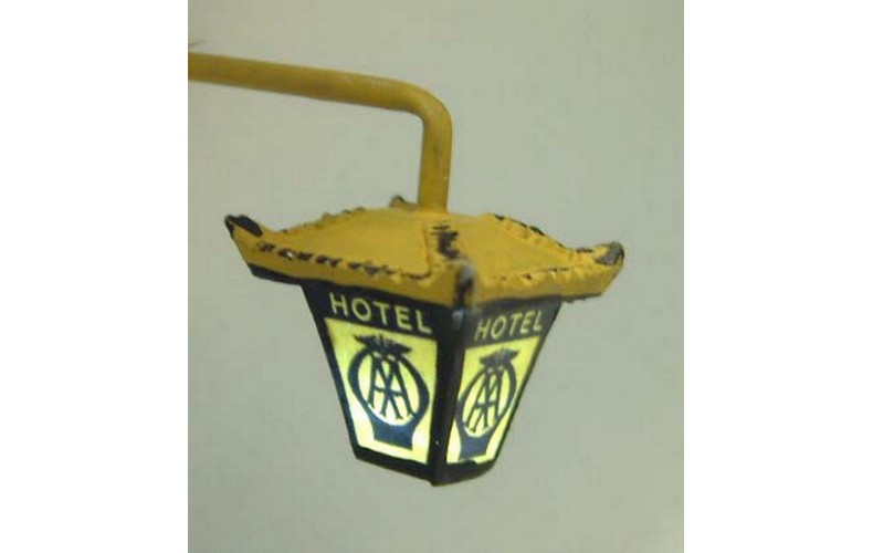 L40 Illuminated kit 'AA Hotel' Wall Lamp Unpainted Kit O Scale 1:43