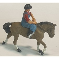 L57 2 horses and riders (male and female) (O scale 1/43rd)