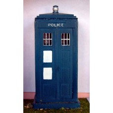 L5p Painted Police Telephone Box (resin) O Scale 1:43