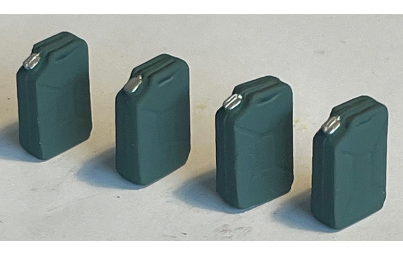 4 x Jerry Cans (Fuel or Water containers) O Scale 1/43rd