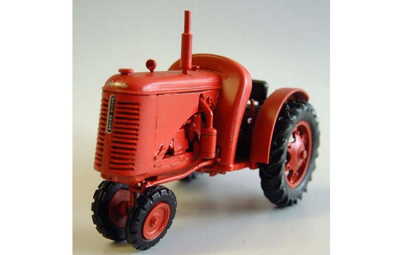 M16a David Brown 'Cropmaster Vee Twin' Tractor Unpainted Kit O Scale 1:43