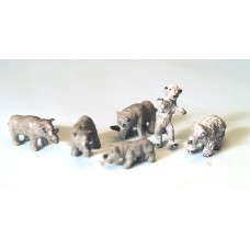 NZ4 Zoo Rhinos and Bears Unpainted Kit N Scale 1:148