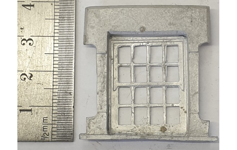 OC12 Small Victorian Window plus bars (O scale 1/43rd)