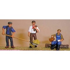 OF13p Painted 3 Farm Workers (O Scale 1/43rd)