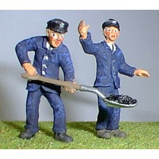 OF17 Loco Crew Engine Driver & Fireman Unpainted Kit O Scale 1:43