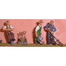 OF4 Gardeners, digging/watering/sweeping Unpainted Kit O Scale 1:43