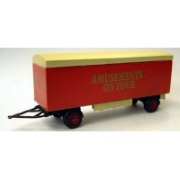 Q18 Packing Van 28ft Herringbone sides Unpainted Kit OO Scale 1:76 