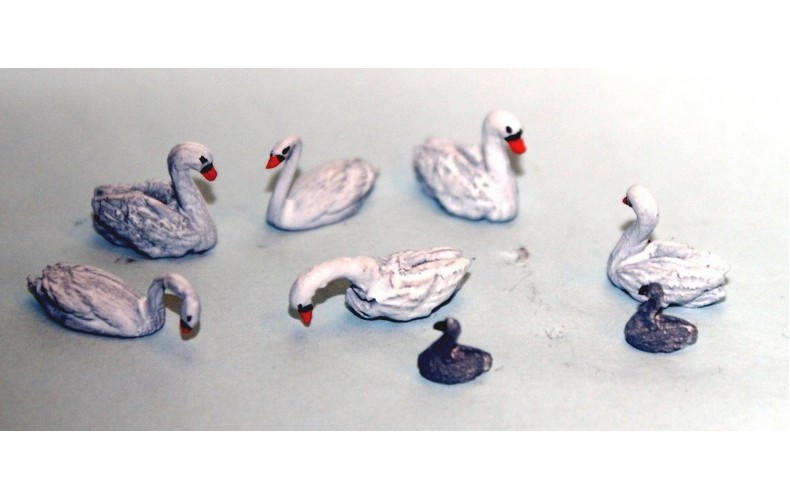 TT12 6 Swans 2 cygnets 3mm  UNPAINTED TT Scale